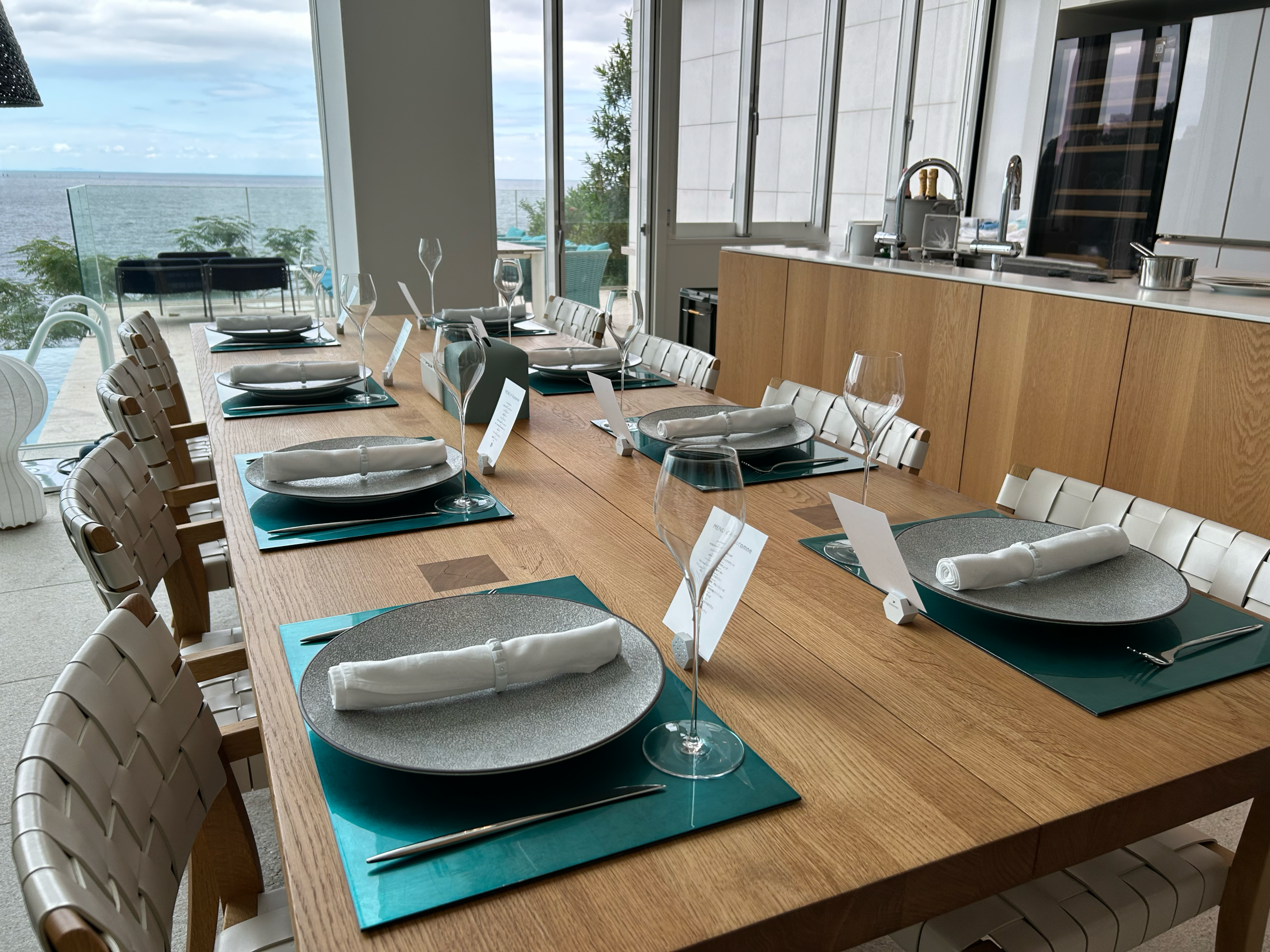 富裕層別荘プライベートダイニング